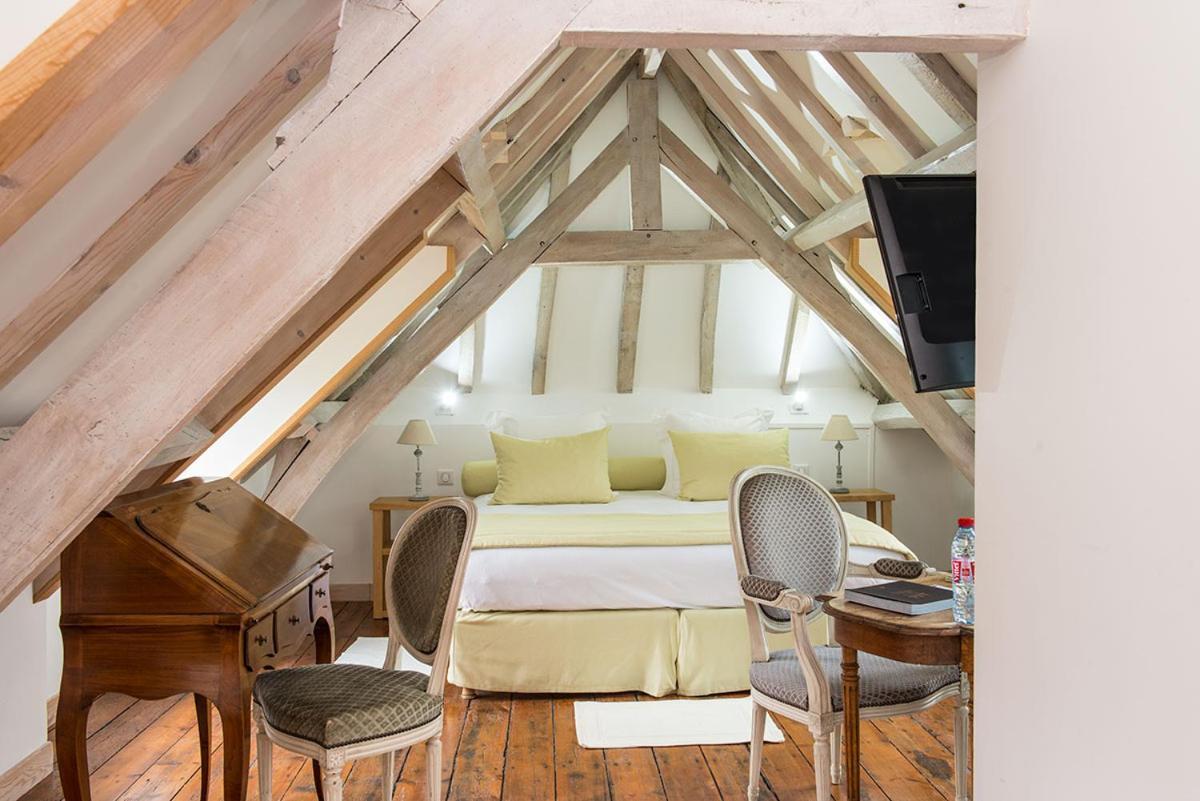 ホテル シャトー ドゥ ココヴ Recques-sur-Hem エクステリア 写真